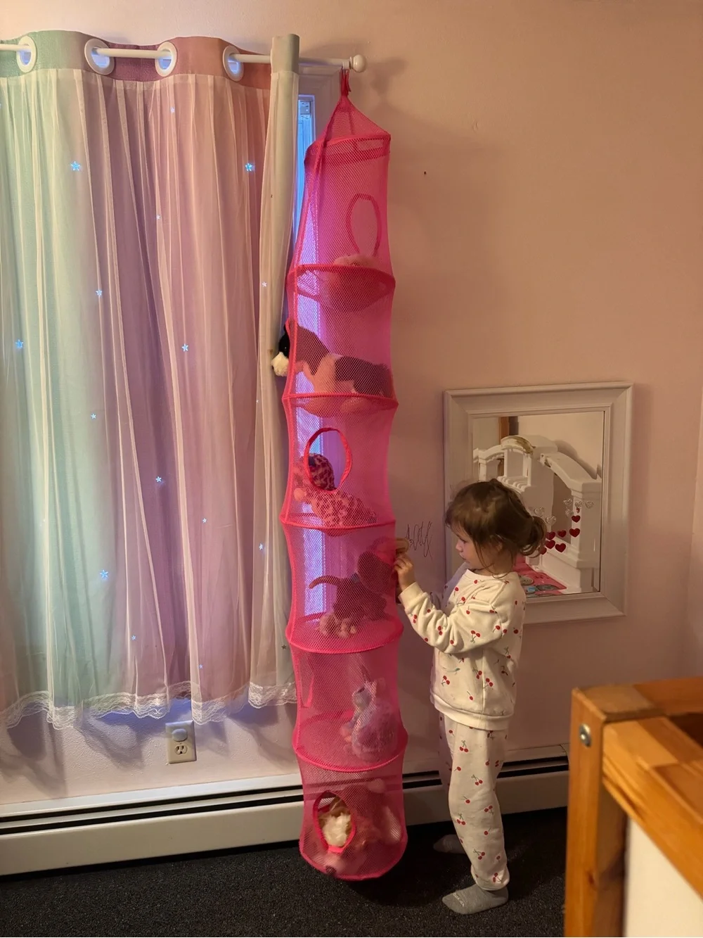 Hanging Mesh Toy Organizer - Pink